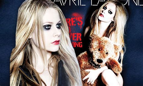 avril levigne nude|Avril Lavigne Nude Porn Videos 